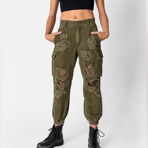 LF Carmar Baggy Cargo Pants in army green